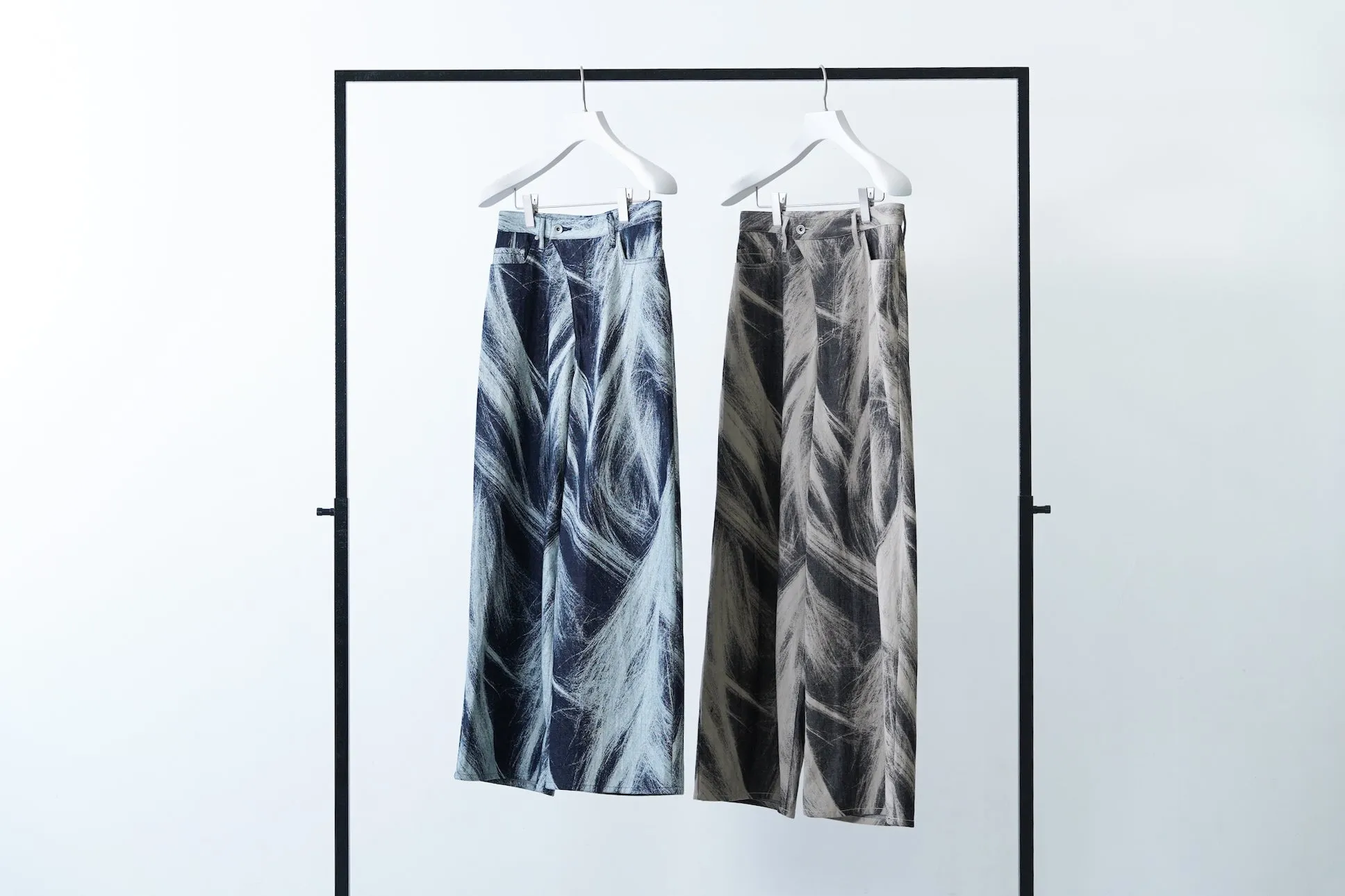 Poil Bleach Denim / black